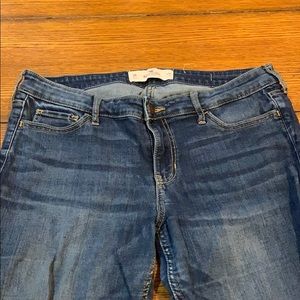 Hollister jeans